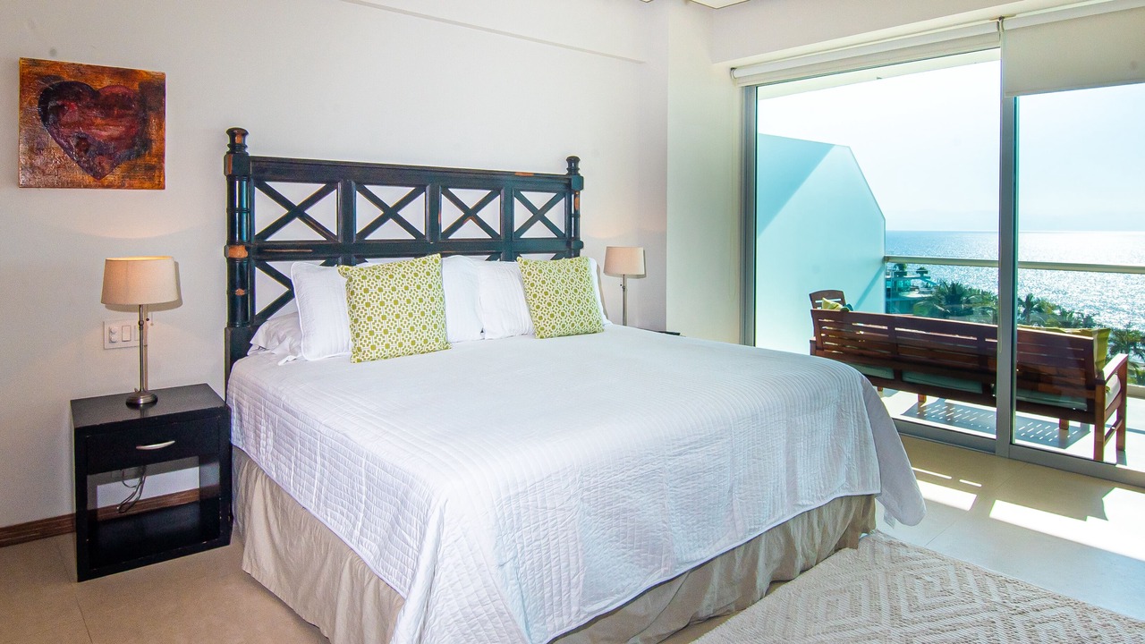 Photo of Bedroom in Flamingos