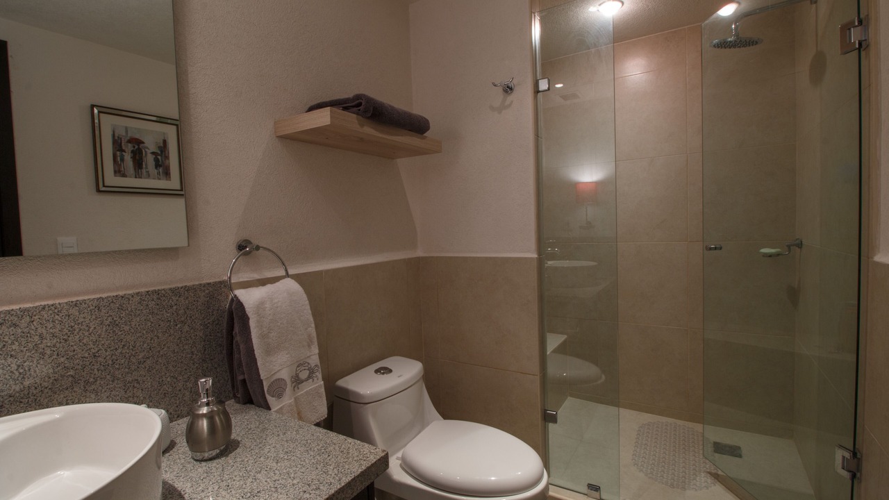 Photo of Bathroom in South Hotel Zone