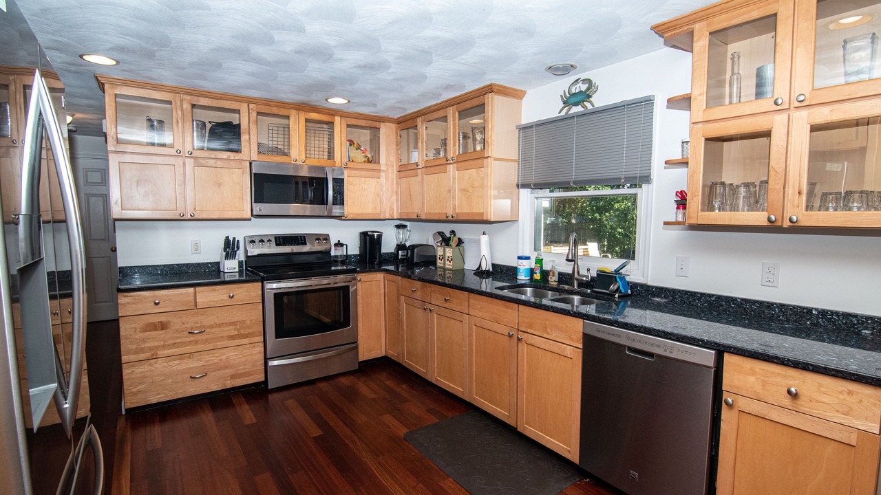 Photo of Kitchen in Saunderstown