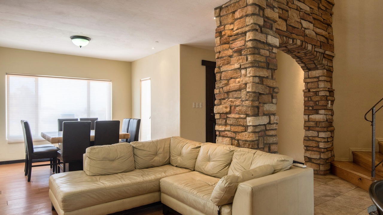 Photo of Livingroom in San Carlos