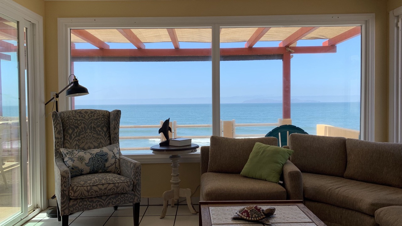 Photo of Livingroom in San Antonio del Mar