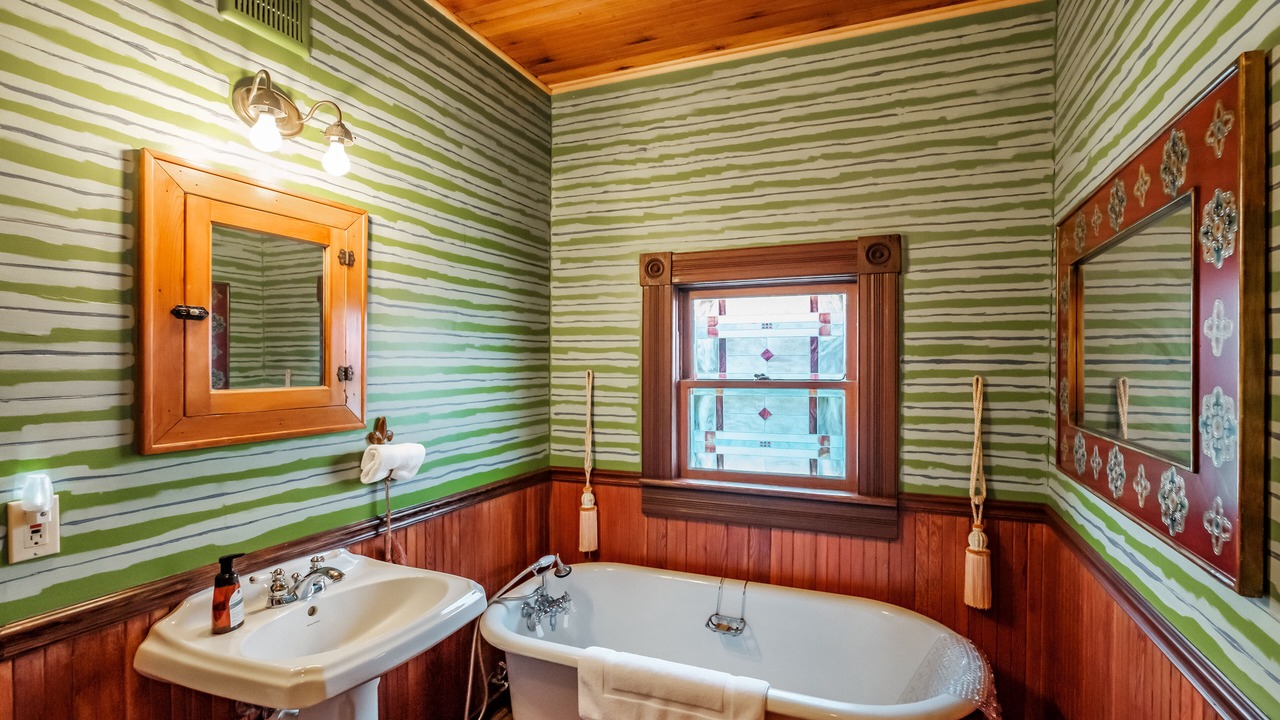 Photo of Bathroom in Monmouth