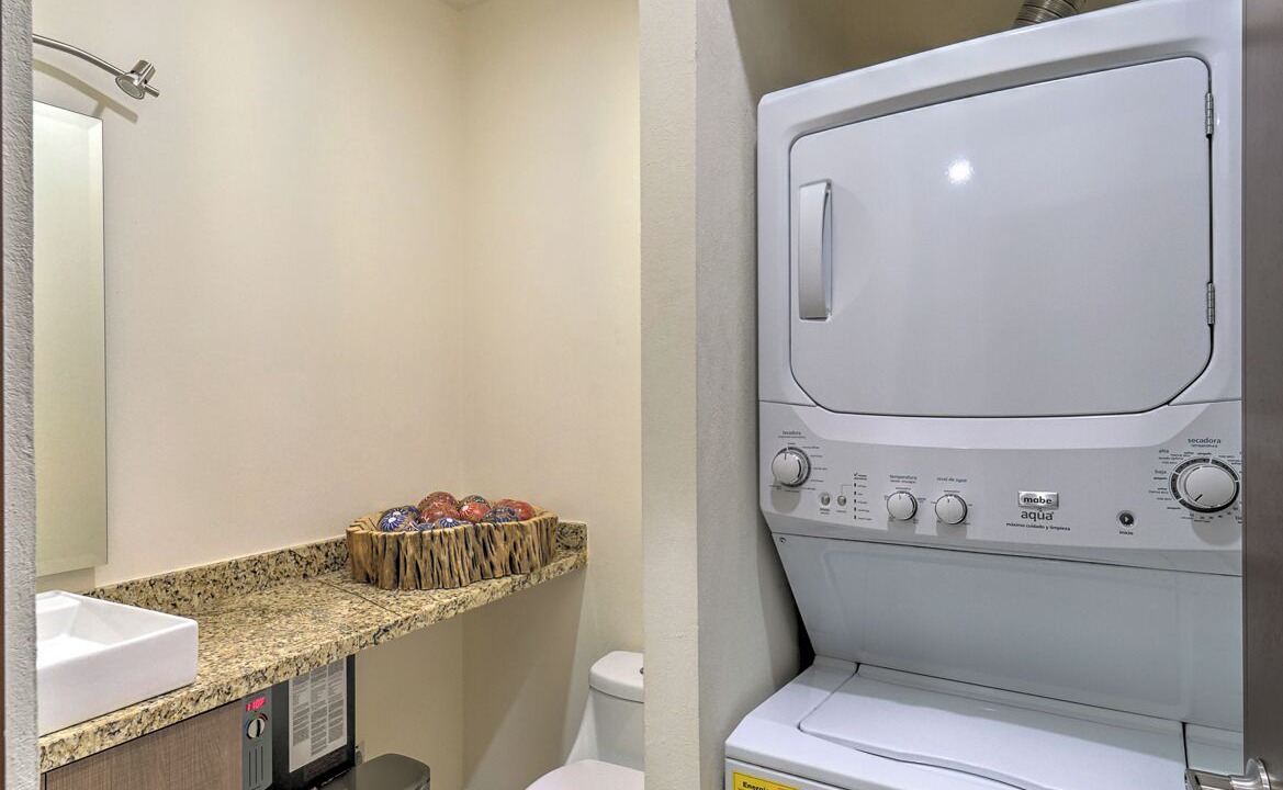 Photo of Bathroom in Romantic Zone