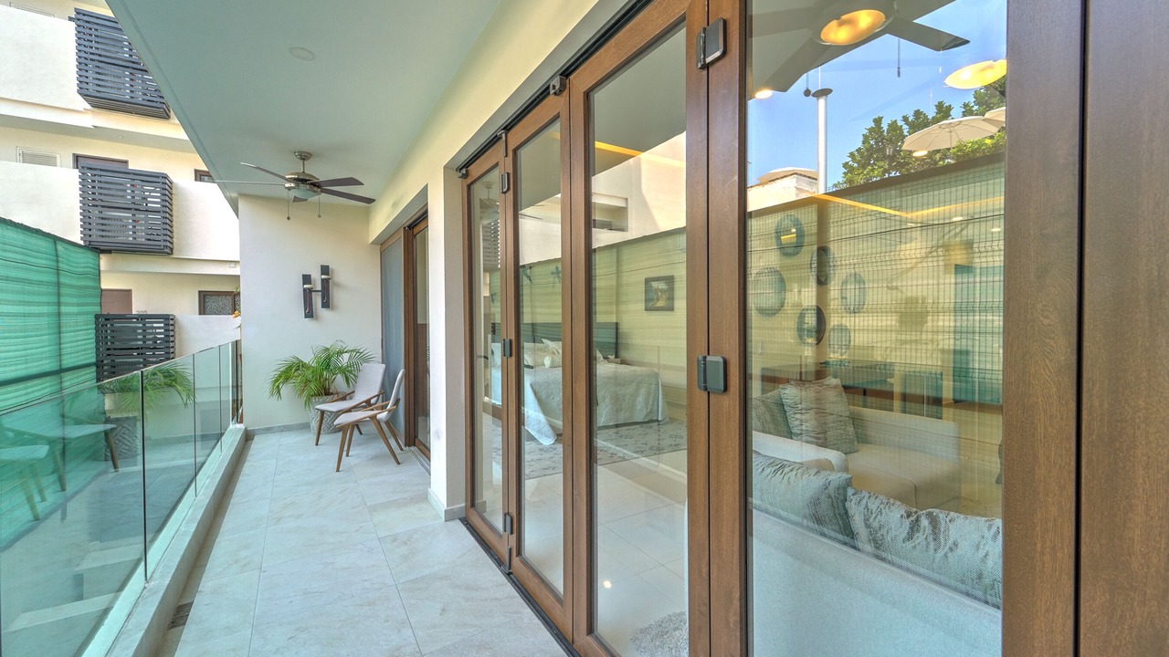 Photo of Patio Balcony in Romantic Zone