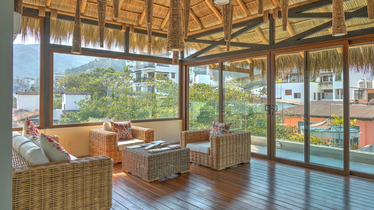 Photo of Livingroom in Romantic Zone