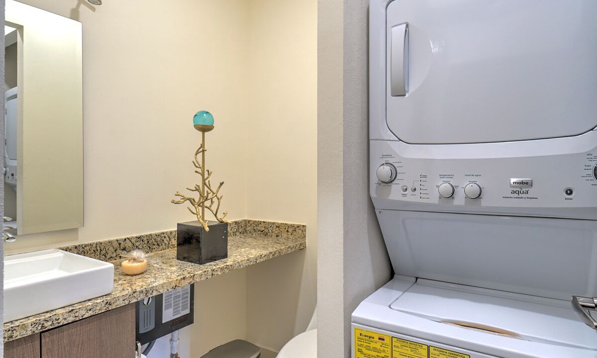 Photo of Bathroom in Romantic Zone