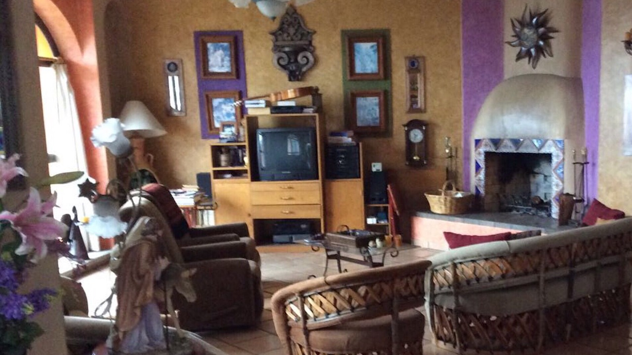 Photo of Livingroom in San Gabriel
