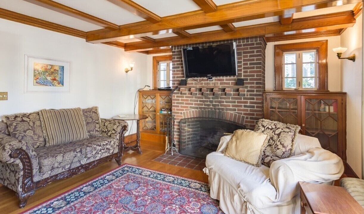 Photo of Livingroom in Marblehead