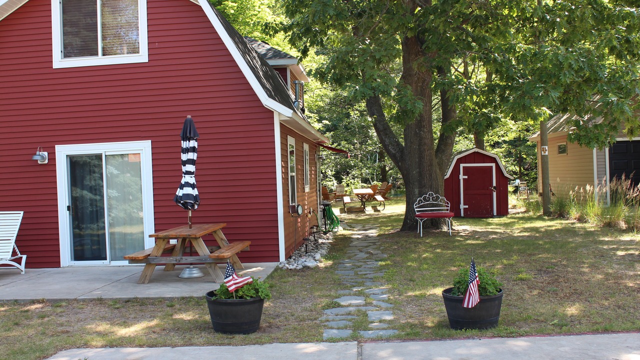 Photo of Others in Silver Lake