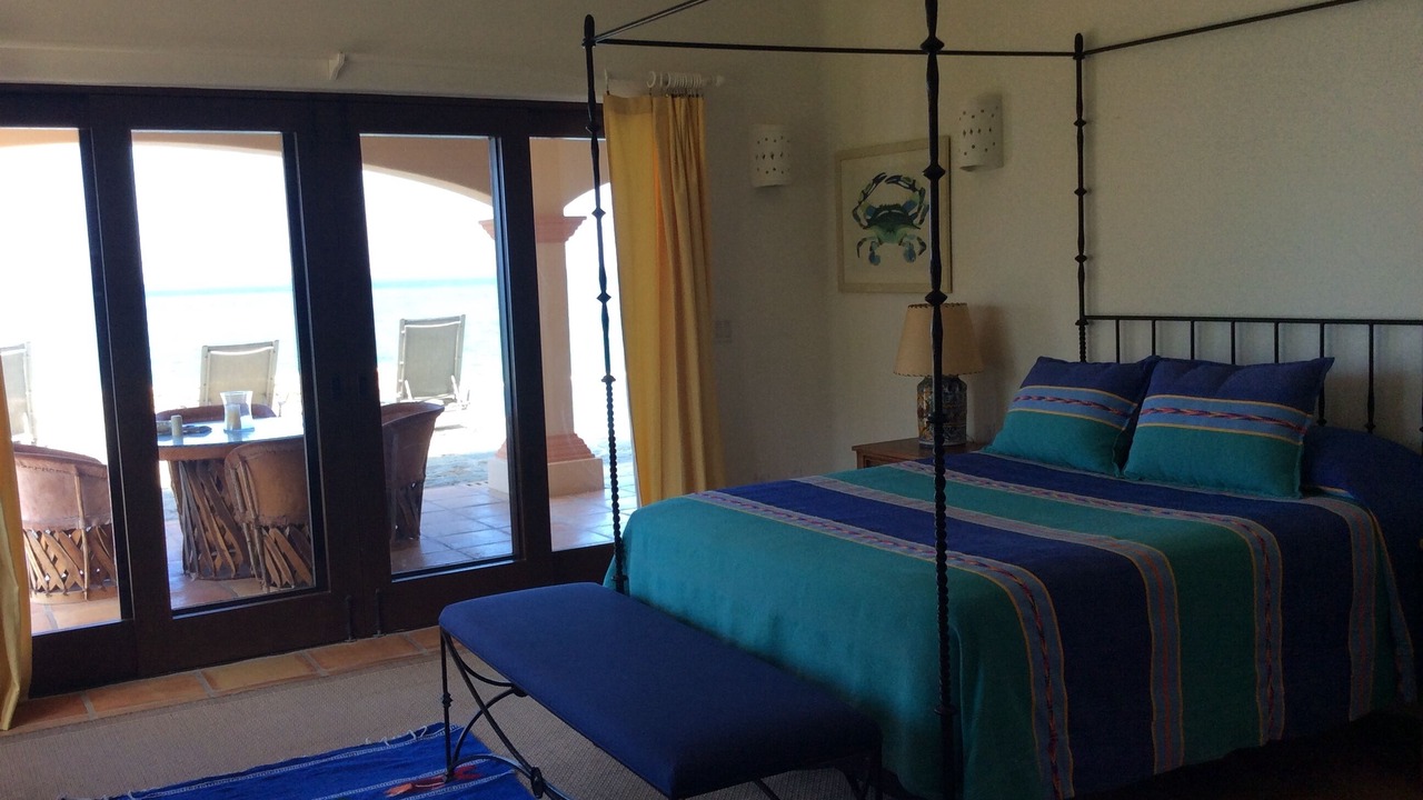 Photo of Bedroom in Pescadero