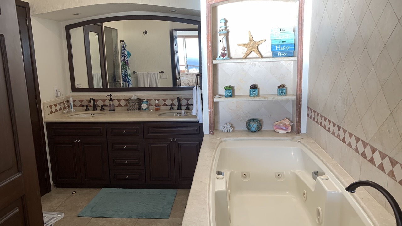 Photo of Bathroom in Bella Vista
