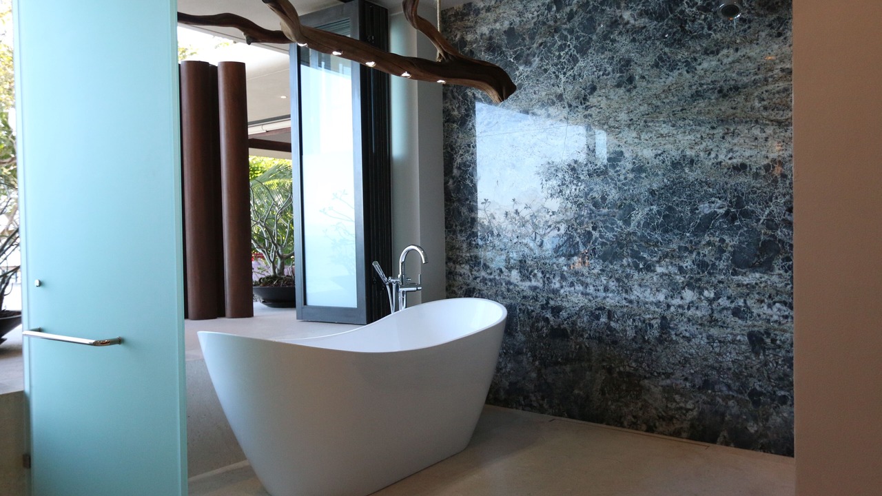 Photo of Bathroom in South Shore Hotel Area