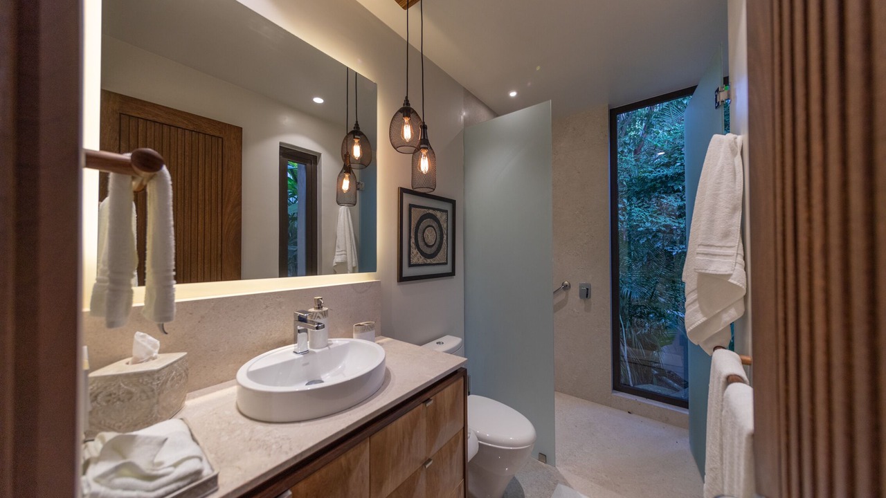 Photo of Bathroom in South Shore Hotel Area