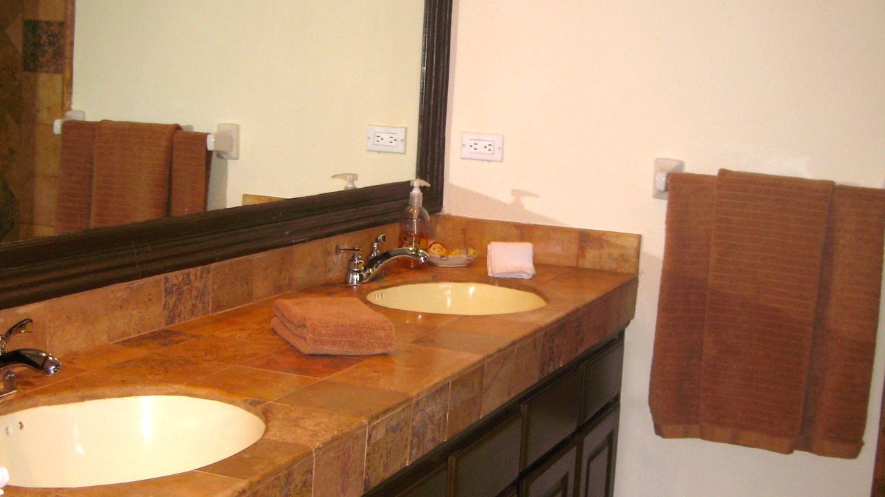 Photo of Bathroom in Zona Hotelera