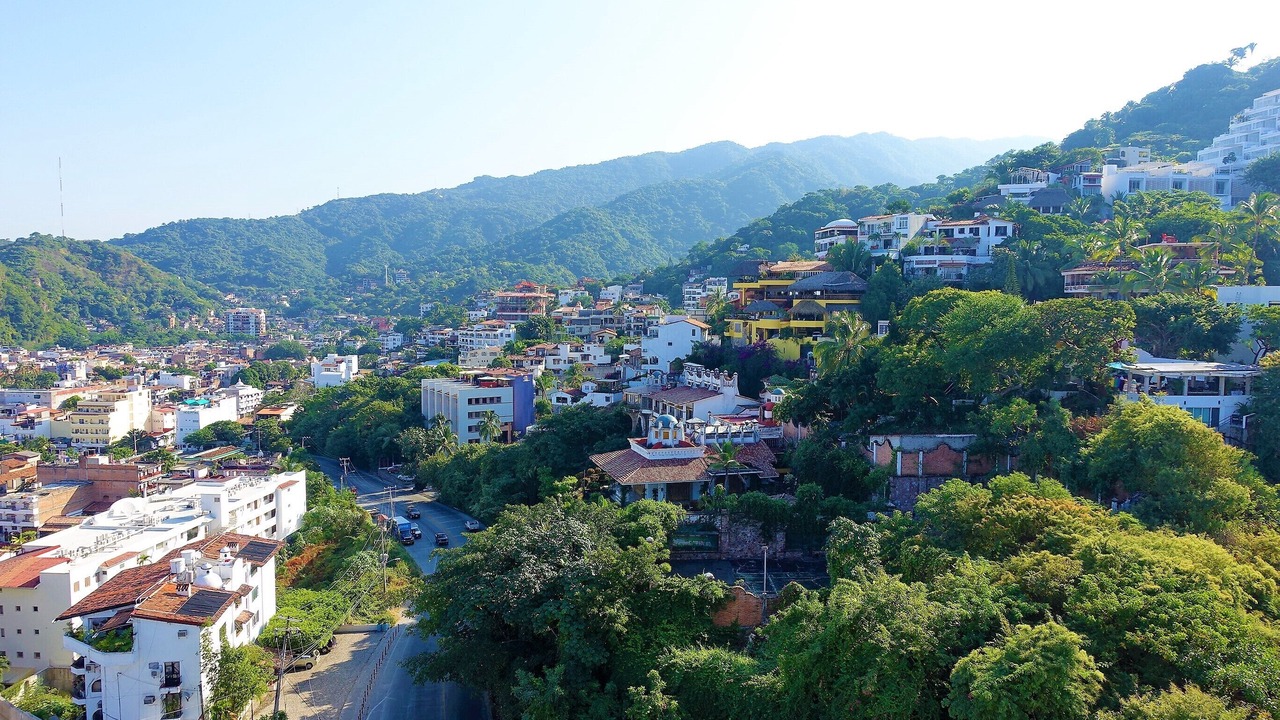 Photo of Outdoor in Romantic Zone