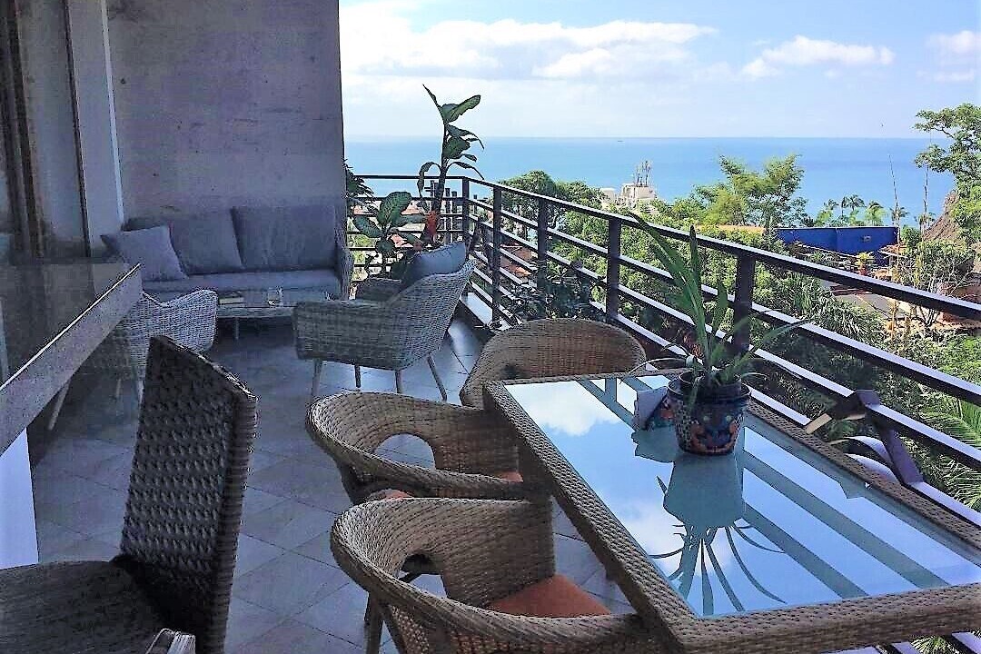 Photo of Outdoor in Romantic Zone