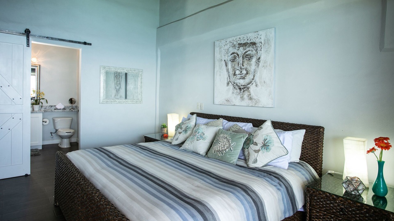 Photo of Bedroom in South Shore Hotel Area