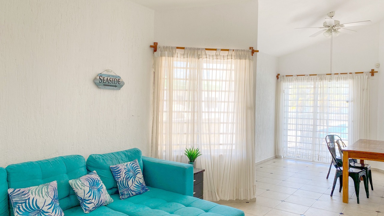 Photo of Livingroom in Chuburna Puerto