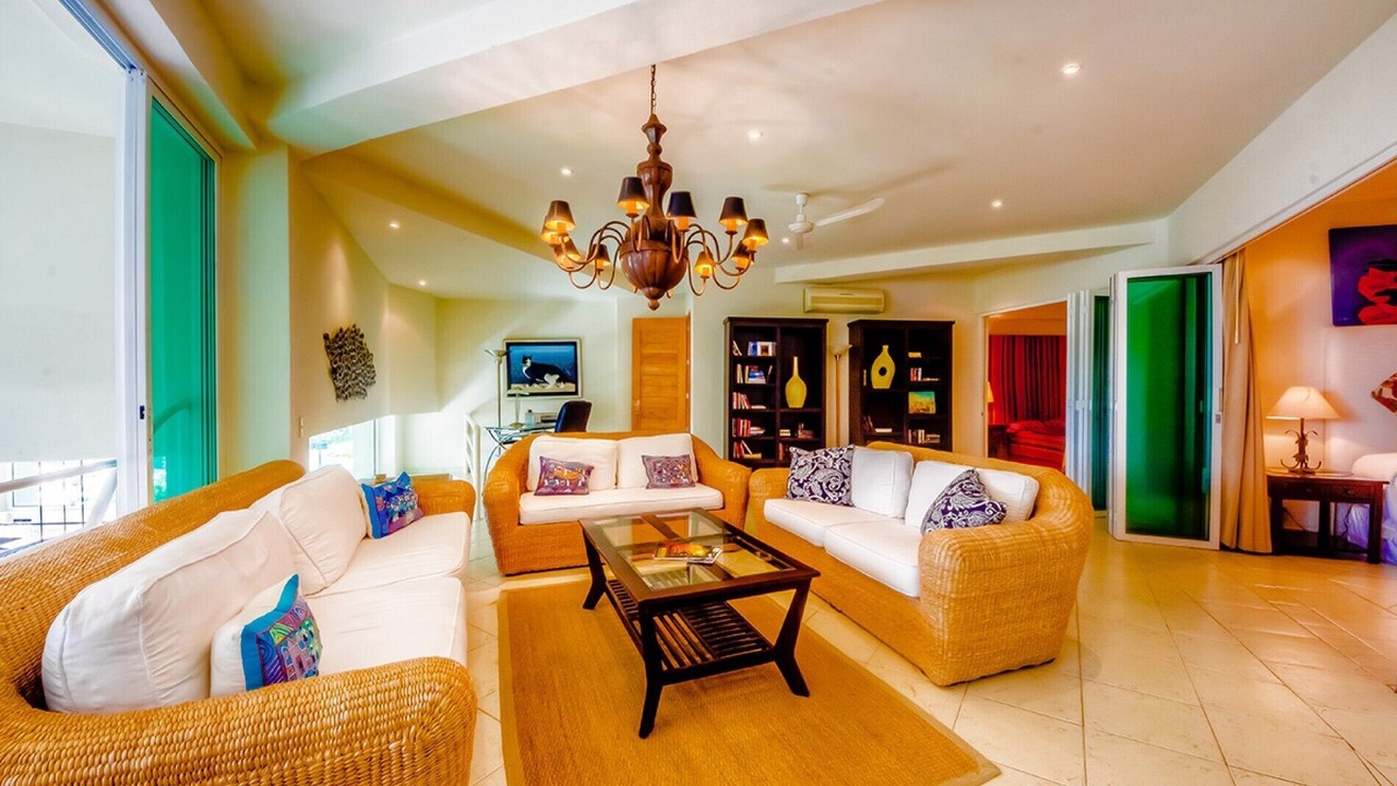 Photo of Livingroom in Romantic Zone