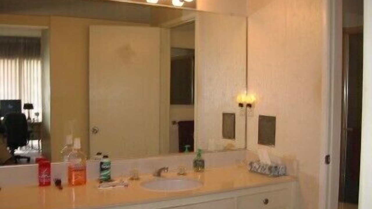 Photo of Bedroom in Downtown Palm Springs
