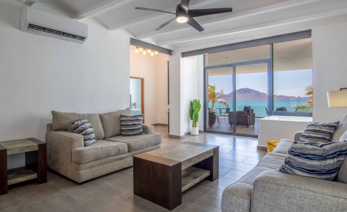 Photo of Livingroom in San Carlos