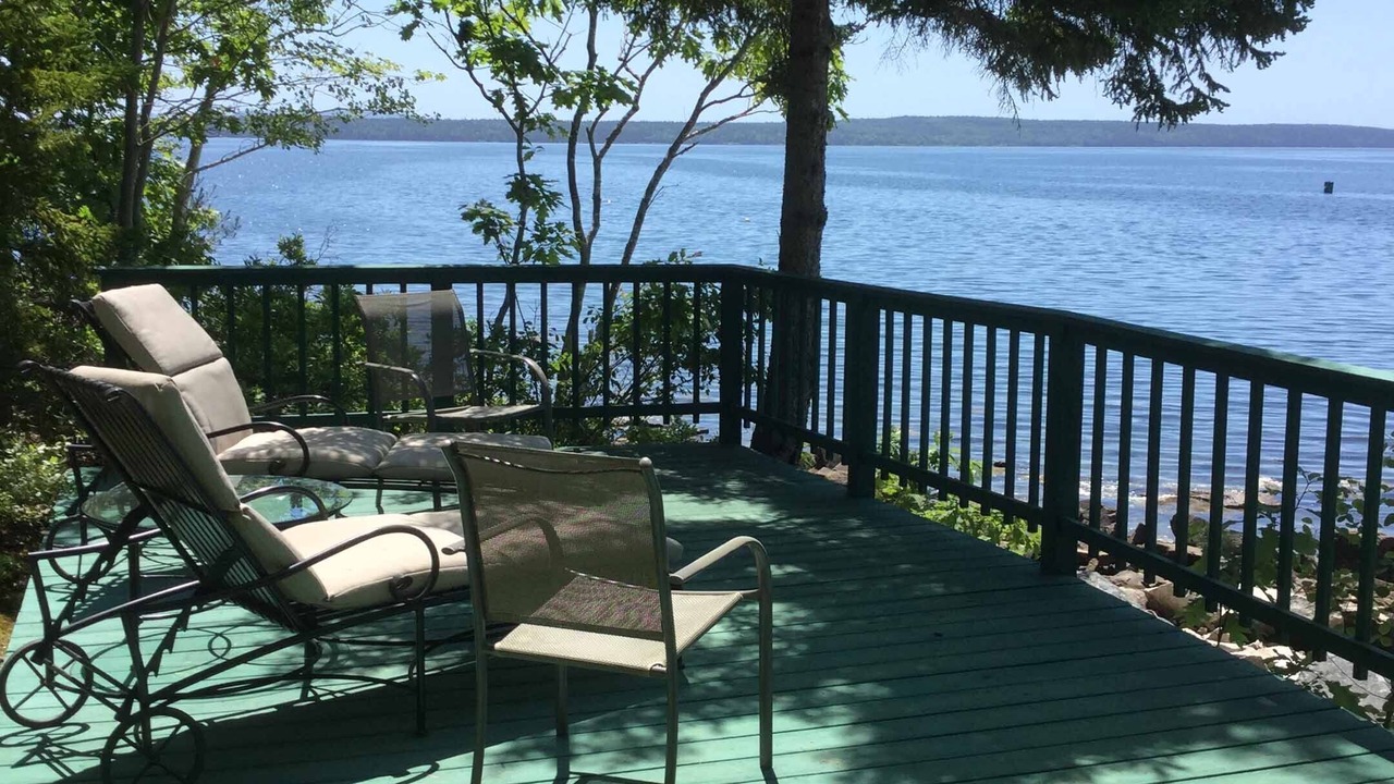 Photo of Patio Balcony in Blue Hill