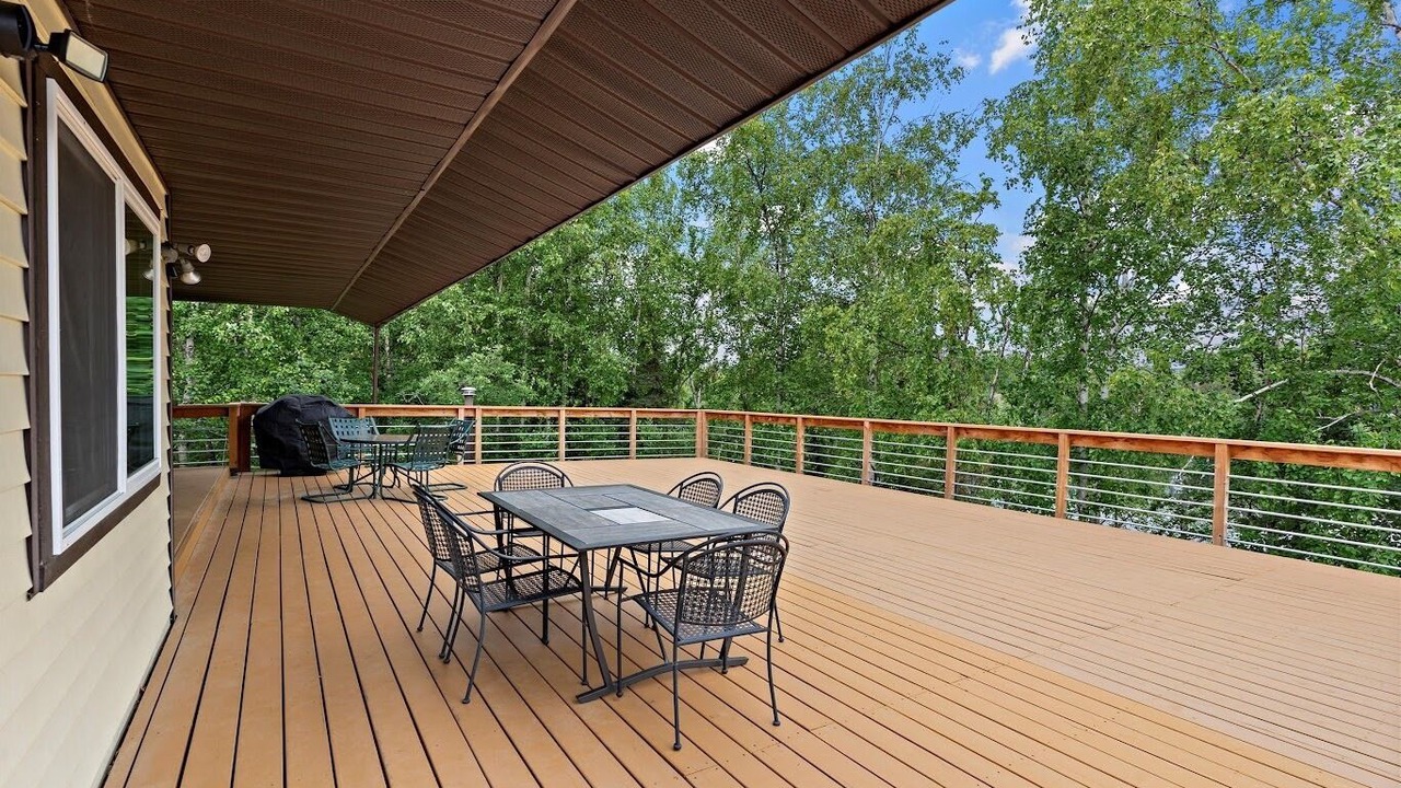 Photo of Outdoor in Meadow Lakes