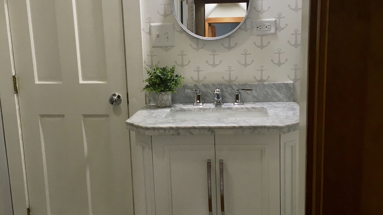 Photo of Bathroom in Mid-Coast and Islands