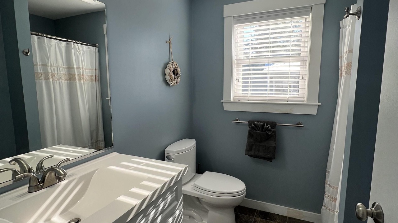 Photo of Bathroom in Mid-Coast and Islands
