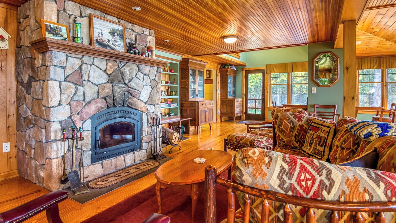 Photo of Livingroom in Rangeley