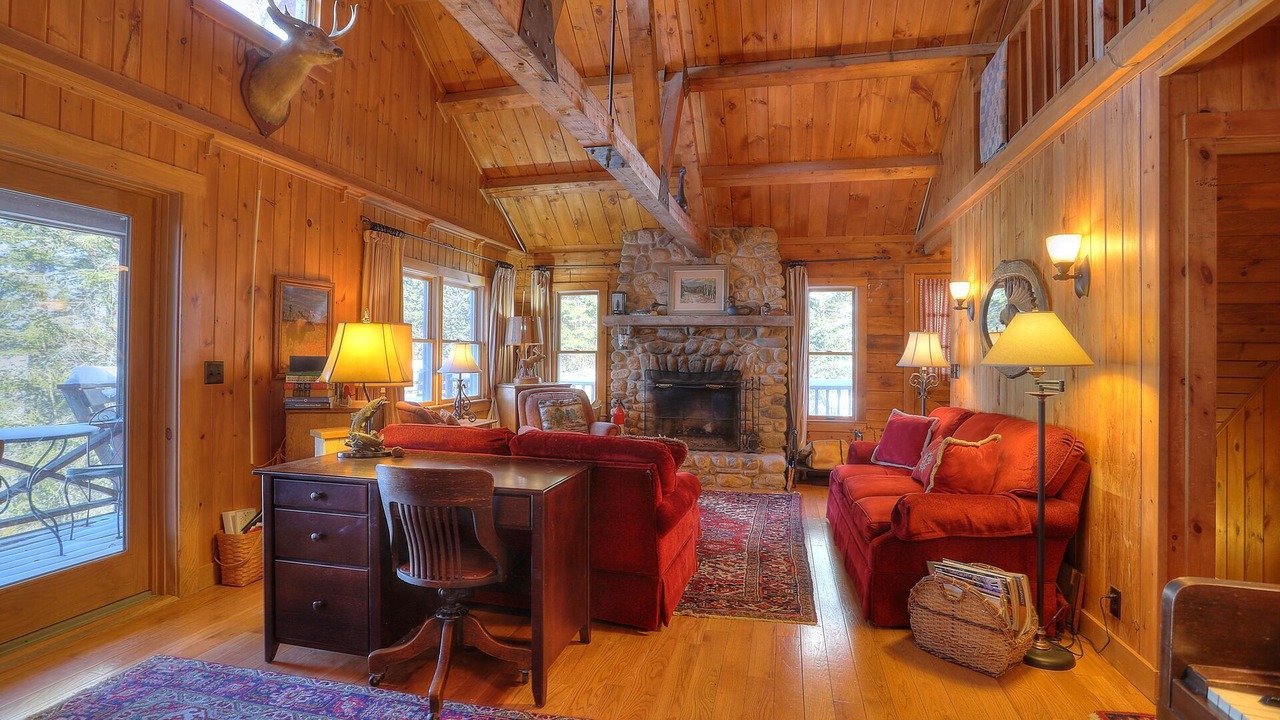 Photo of Livingroom in Rangeley Plantation