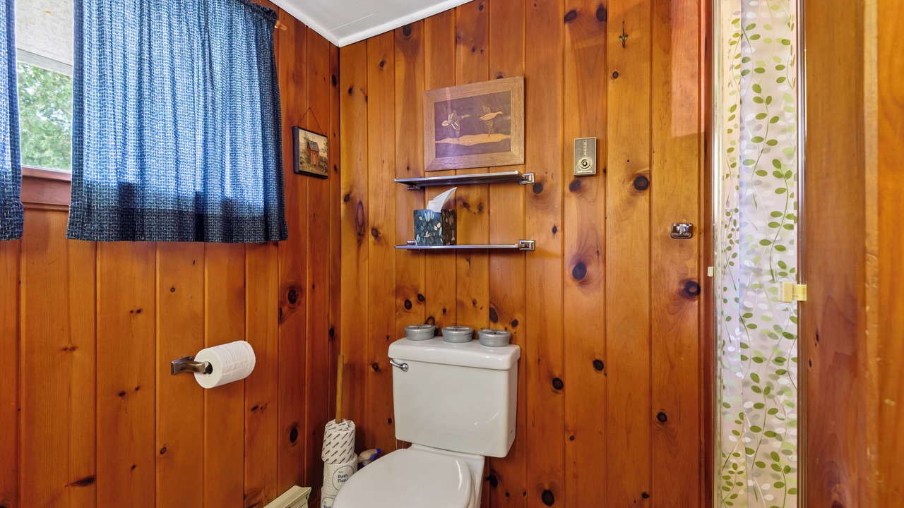 Photo of Bathroom in Oquossoc