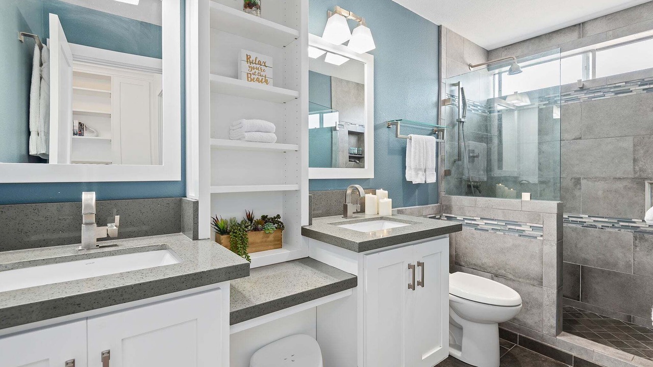 Photo of Bathroom in Carpinteria