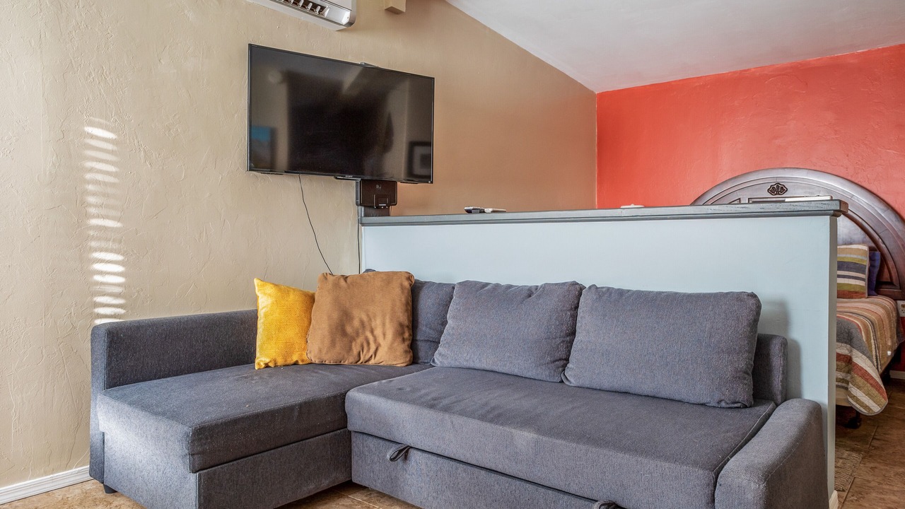 Photo of Bedroom in Peter Howell