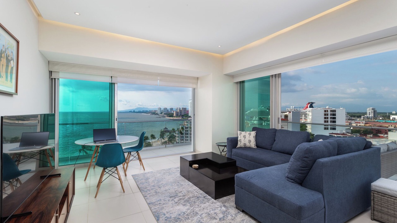 Photo of Livingroom in North Hotel Zone