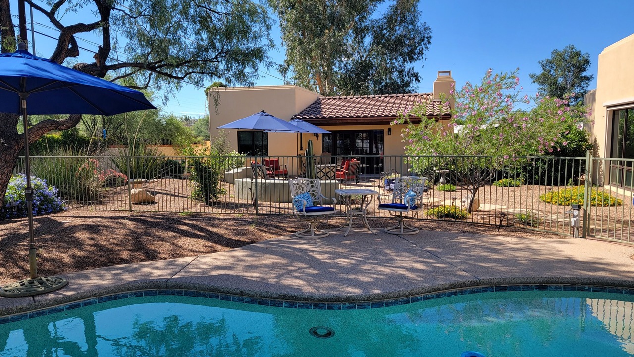 Photo of Outdoor in Broadmoor-Broadway