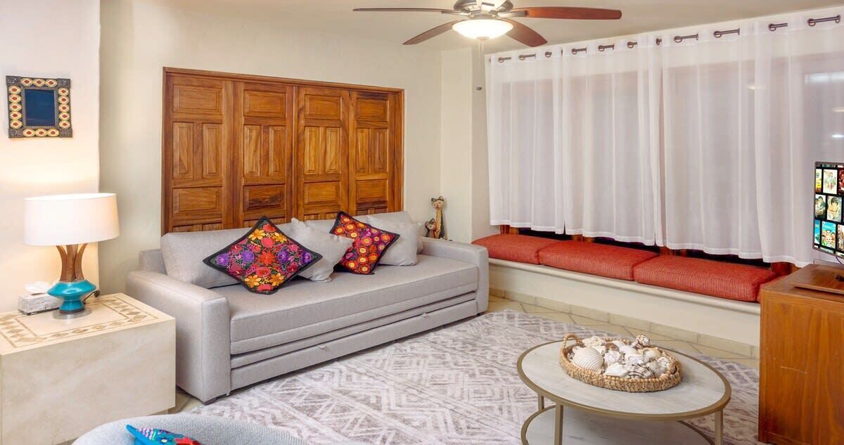 Photo of Bedroom in South Shore Hotel Area