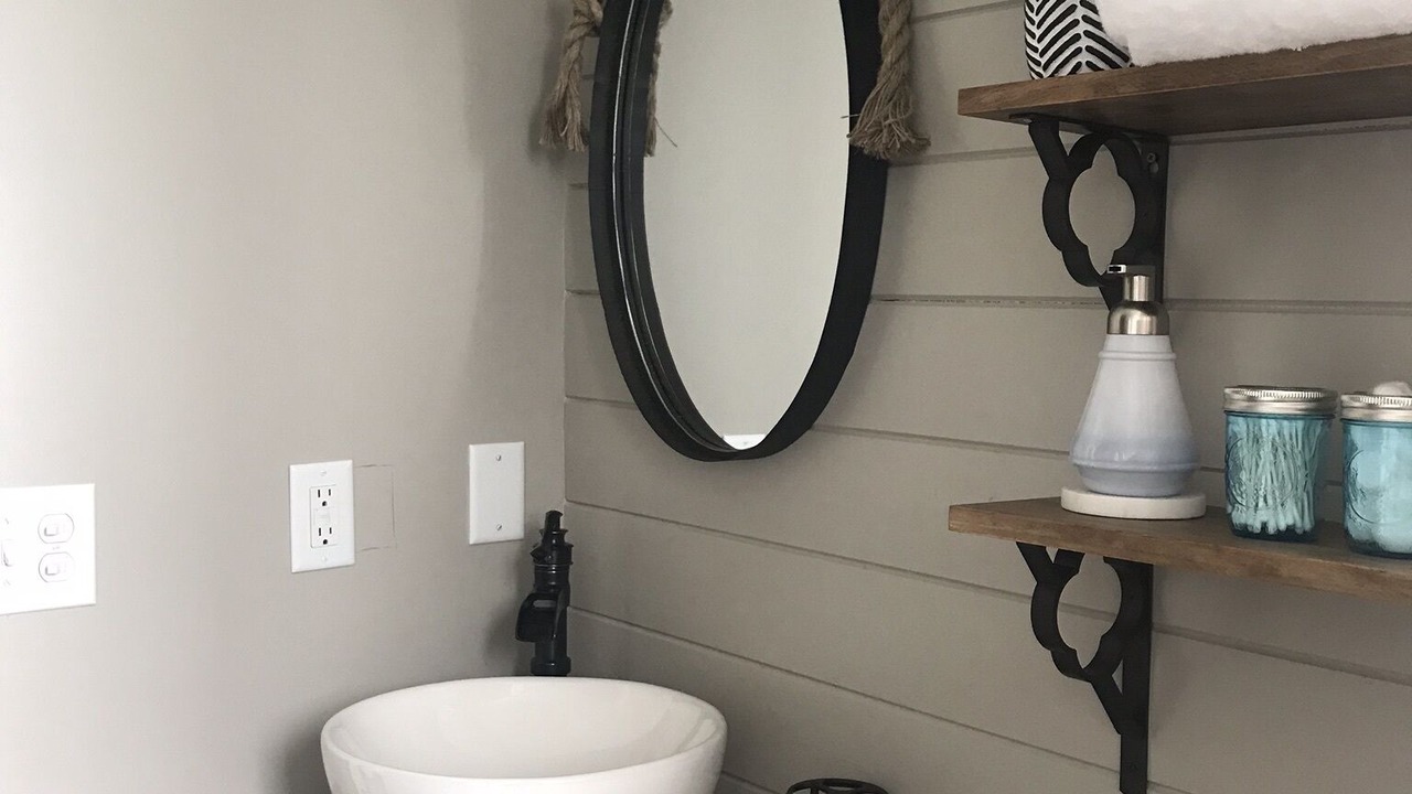 Photo of Bathroom in Woodfin