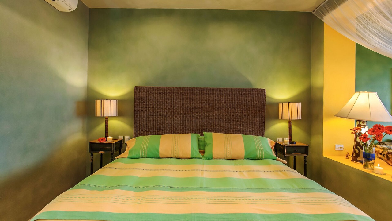Photo of Bedroom in South Shore Hotel Area