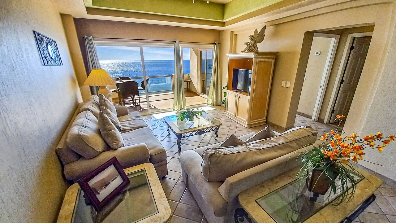 Photo of Livingroom in Sandy Beach