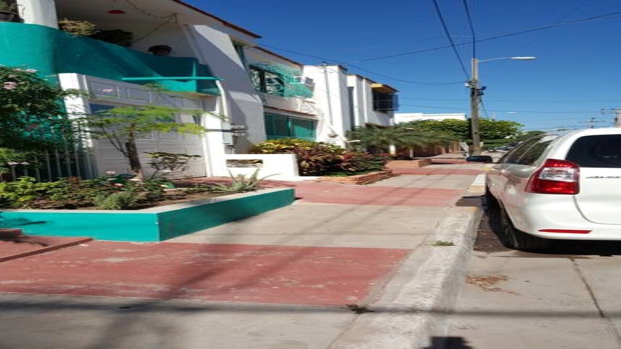 Photo of Others in Las Gaviotas