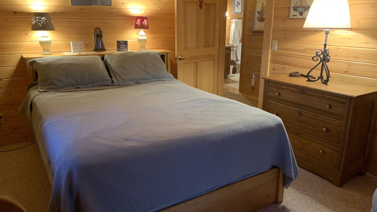 Photo of Bedroom in Islesboro