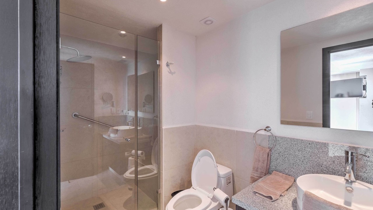 Photo of Bathroom in South Hotel Zone