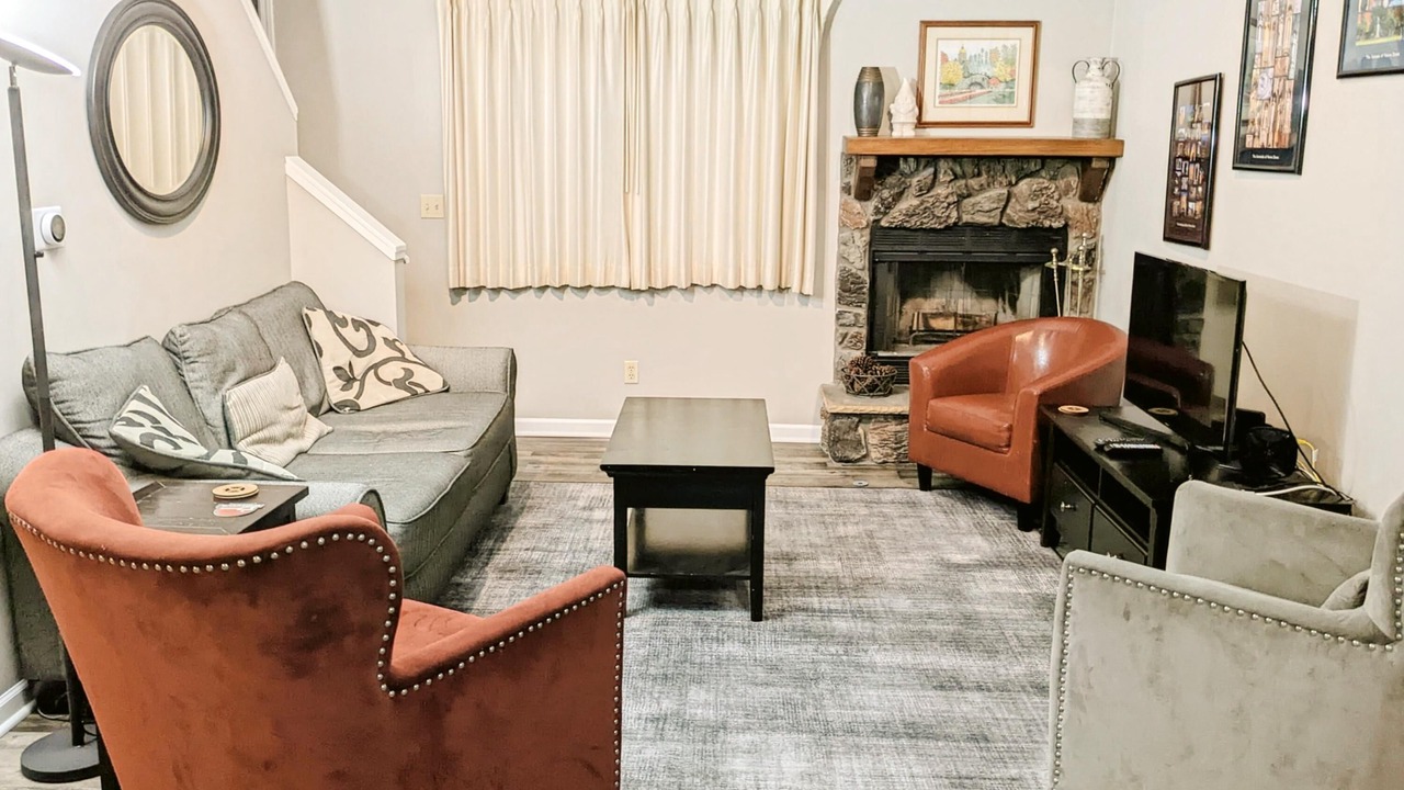 Photo of Livingroom in Notre Dame
