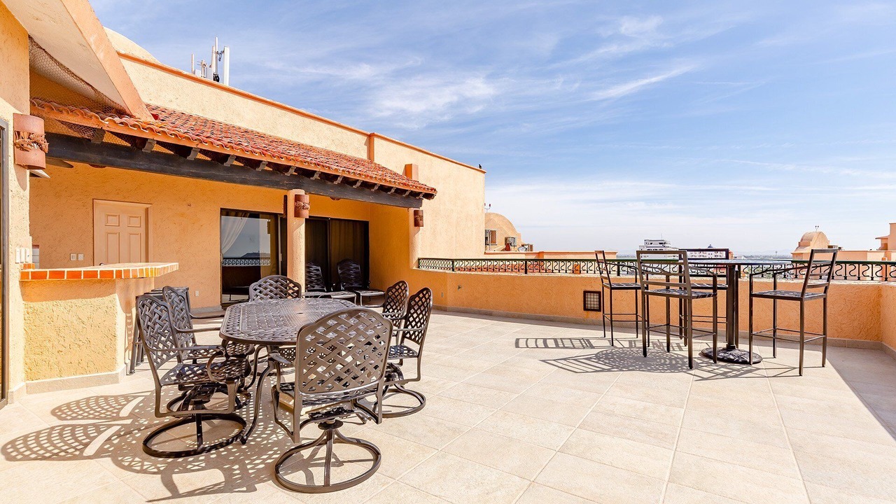 Photo of Patio Balcony in Sandy Beach