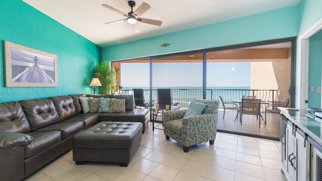 Photo of Livingroom in Sandy Beach