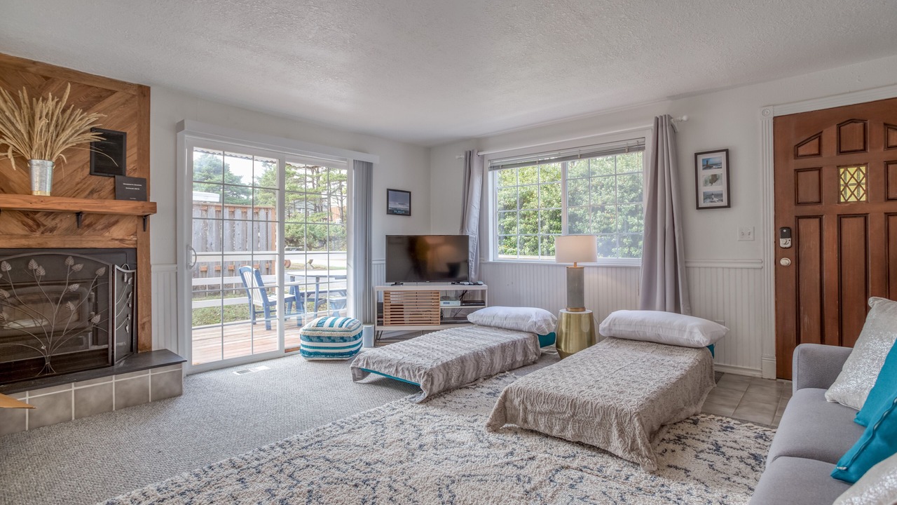 Photo of Bedroom in Manzanita