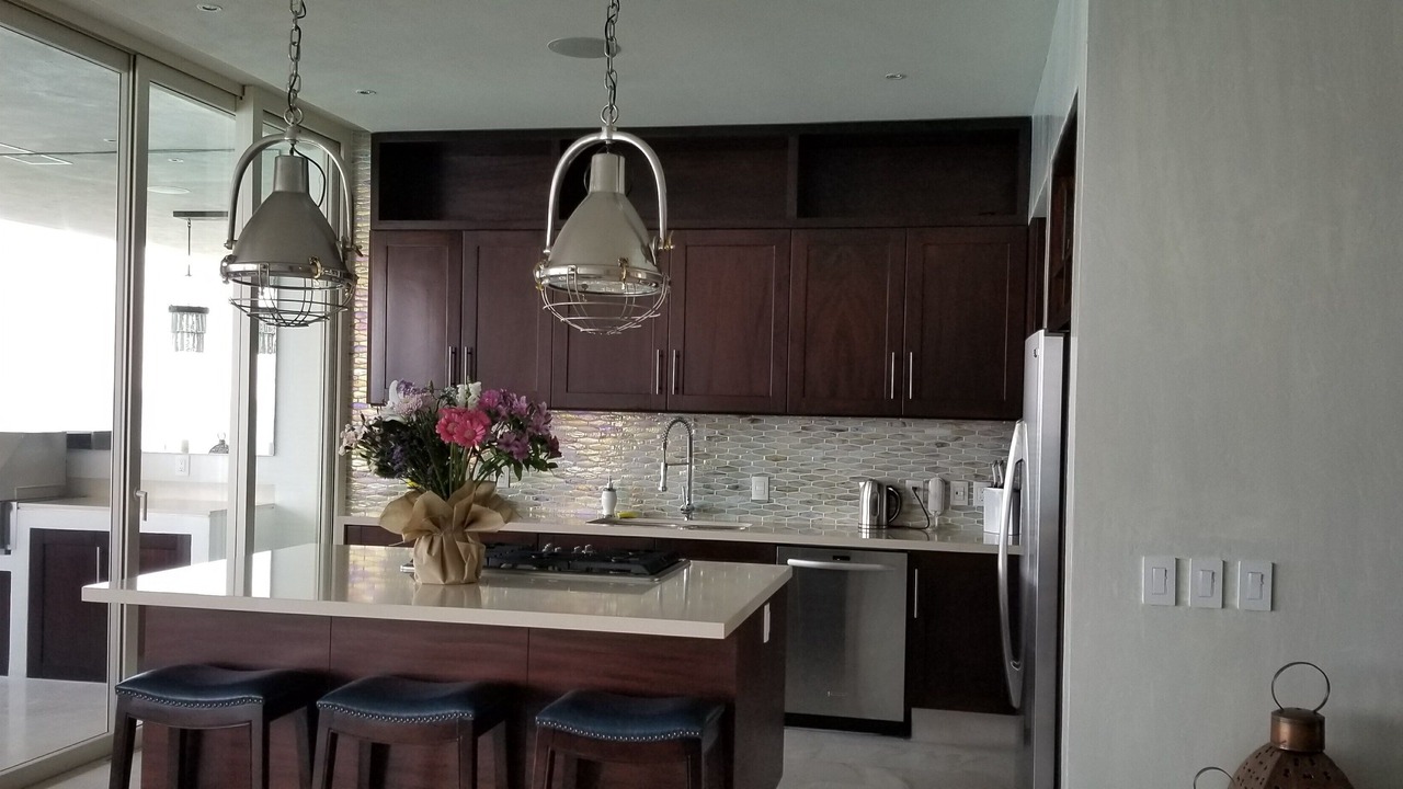 Photo of Kitchen in South Shore Hotel Area