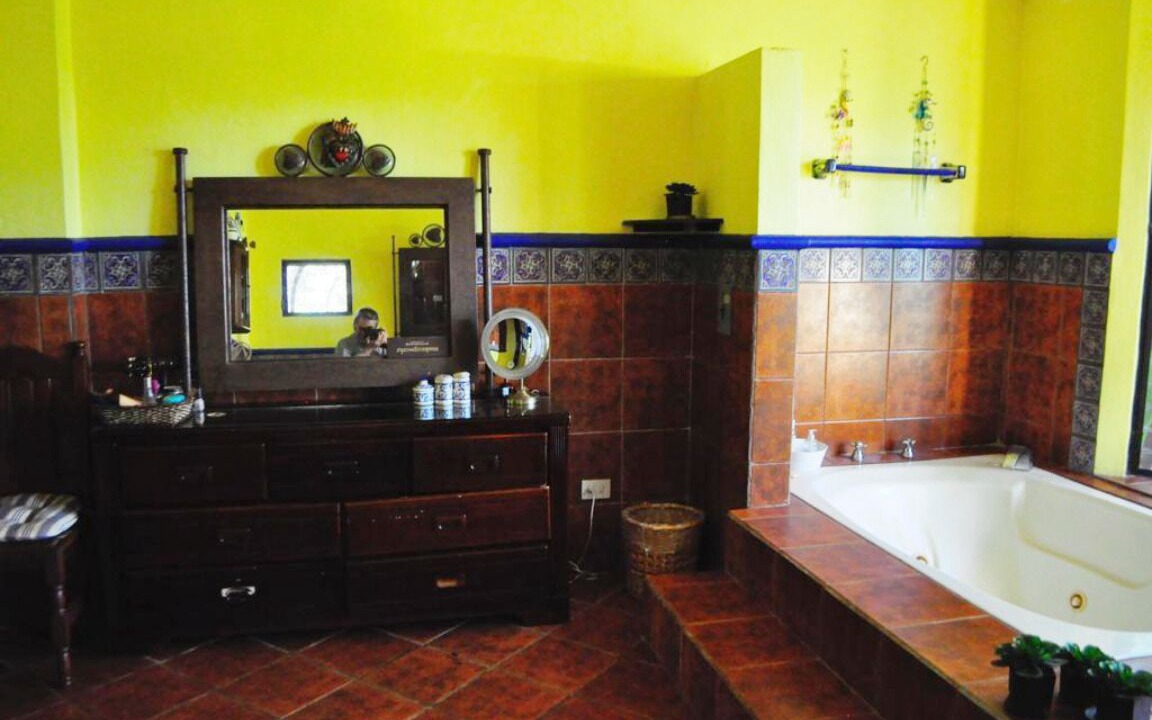Photo of Bathroom in Tahmek