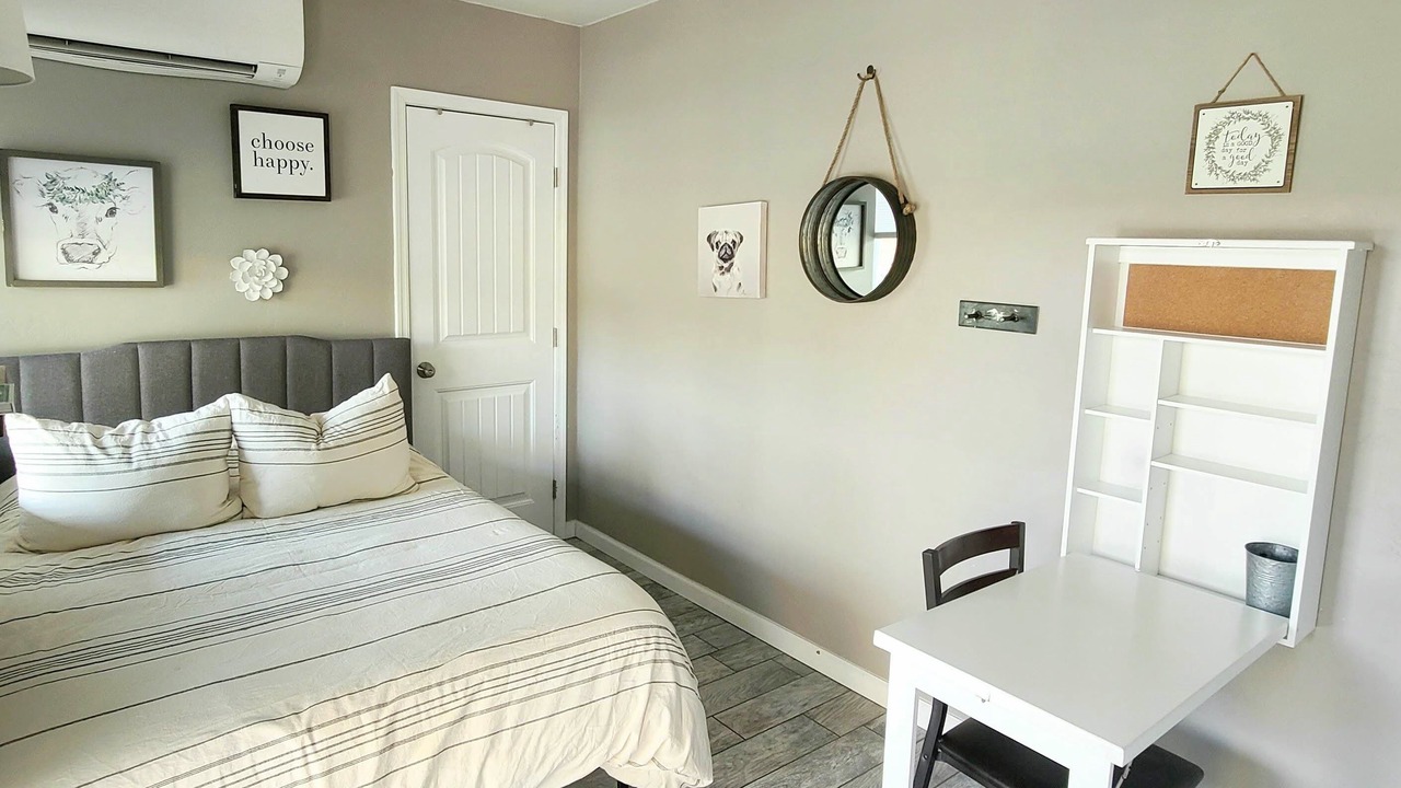 Photo of Bathroom in Peter Howell